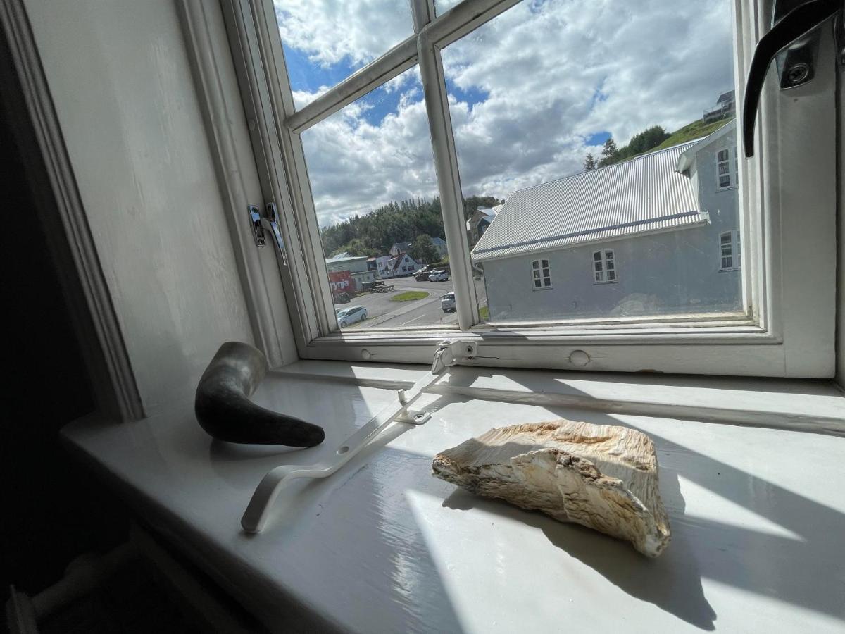 Hoepfner And Tulinius Historical Houses Akureyri Exteriör bild