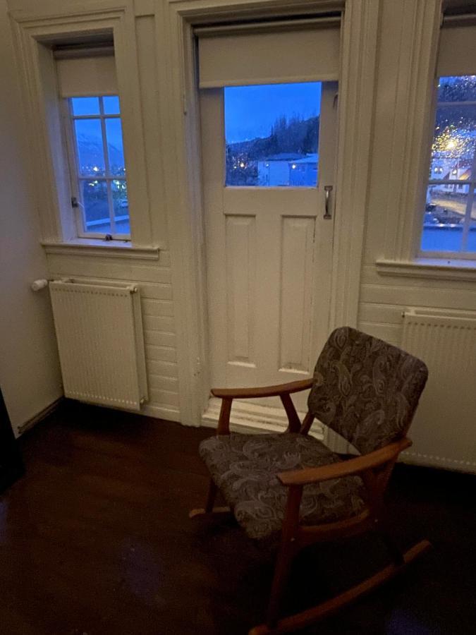 Hoepfner And Tulinius Historical Houses Akureyri Exteriör bild