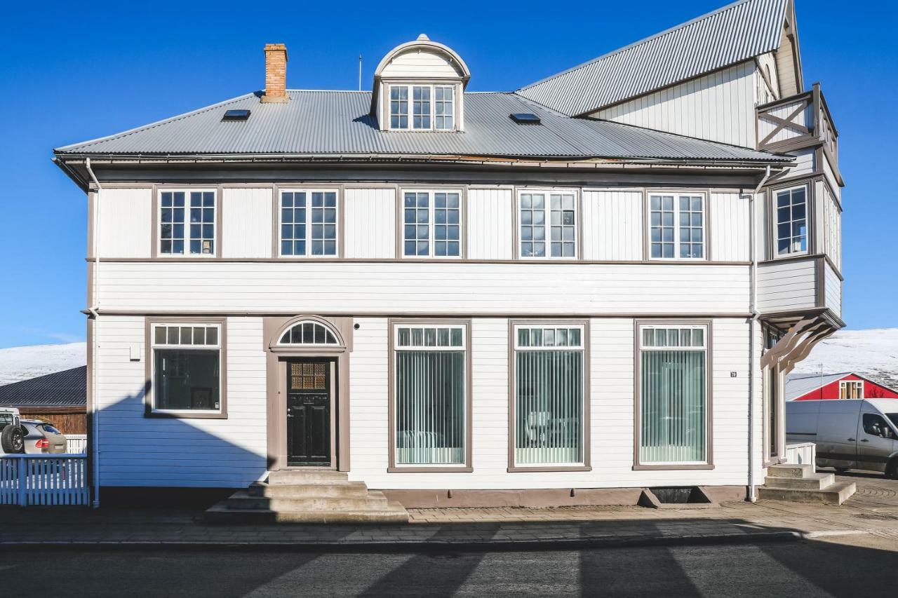 Hoepfner And Tulinius Historical Houses Akureyri Exteriör bild